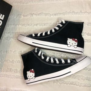 Black Hello Kitty All star Converse